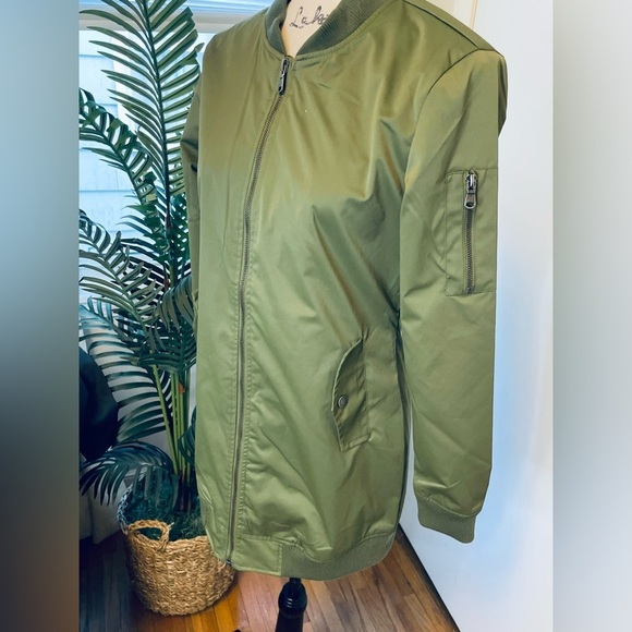 LA COALITION Long Bomber Jacket - Picture 15 of 17